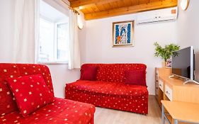 Apartment Ribambit